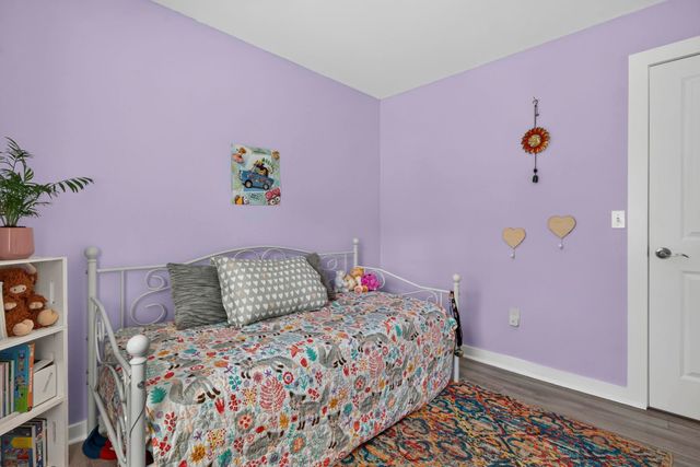 3 Underwood Drive, Litchfield, NH 03052
