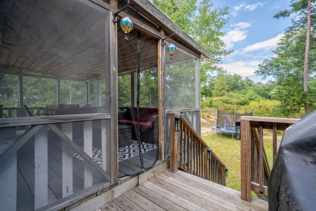 3 Underwood Drive, Litchfield, NH 03052