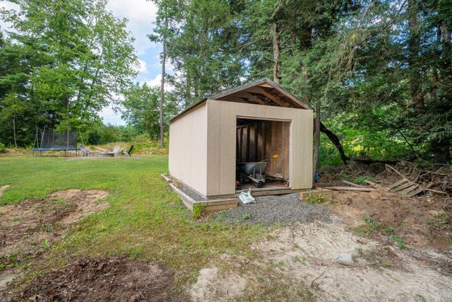 3 Underwood Drive, Litchfield, NH 03052