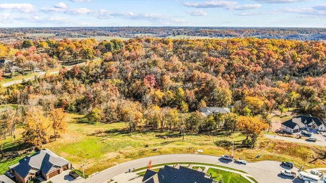 6204 S Maryland Avenue, Springfield, MO 65810