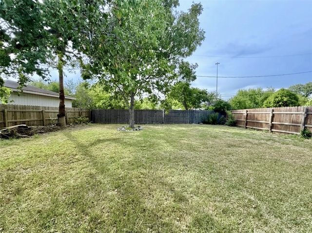941 Acacia Dr, Corpus Christi, TX 78408