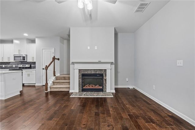 5038 Longview Walk, Decatur, GA 30035