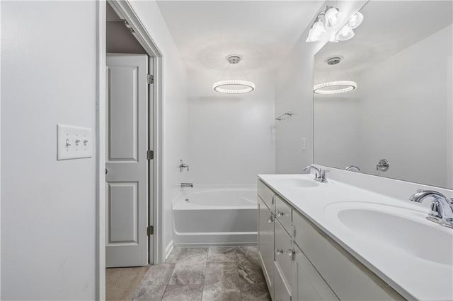 5038 Longview Walk, Decatur, GA 30035