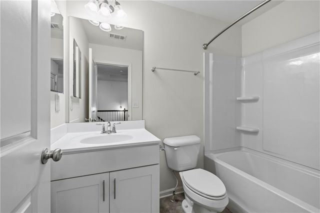 5038 Longview Walk, Decatur, GA 30035