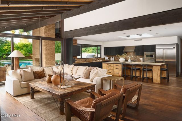 514 W ROSE Lane, Phoenix, AZ 85013