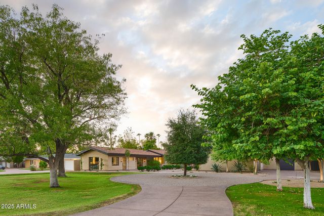 514 W ROSE Lane, Phoenix, AZ 85013