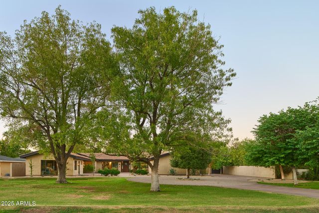 514 W ROSE Lane, Phoenix, AZ 85013