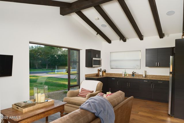 514 W ROSE Lane, Phoenix, AZ 85013