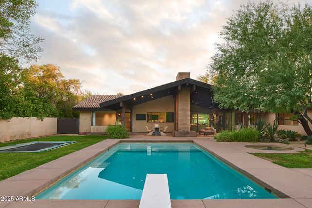 514 W ROSE Lane, Phoenix, AZ 85013