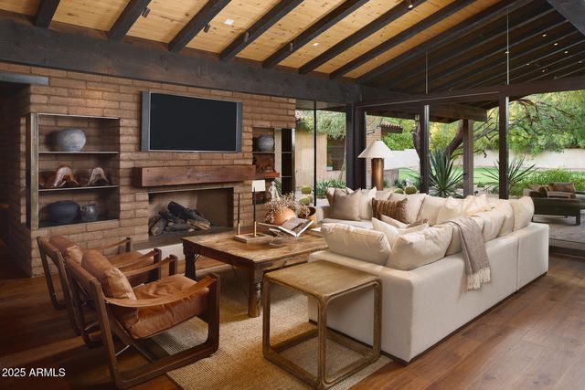 514 W ROSE Lane, Phoenix, AZ 85013