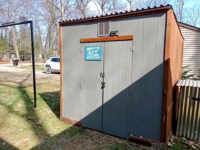 5330 Ruth Street, Gladwin, MI 48624