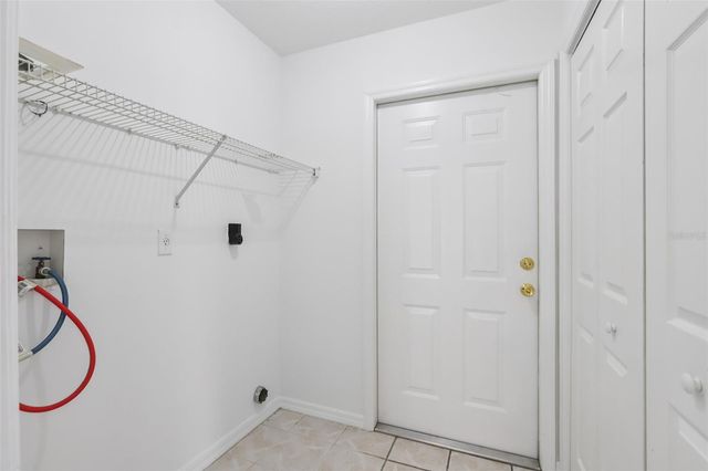 6917 OAKCREST WAY, Zephyrhills, FL 33542