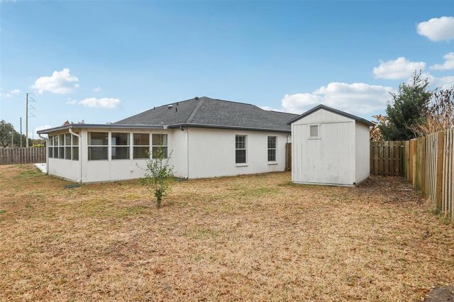 6917 OAKCREST WAY, Zephyrhills, FL 33542