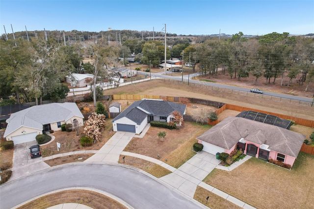 6917 OAKCREST WAY, Zephyrhills, FL 33542