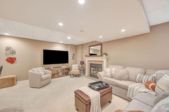 5500 Lakeside Drive, Fairfield, OH 45014