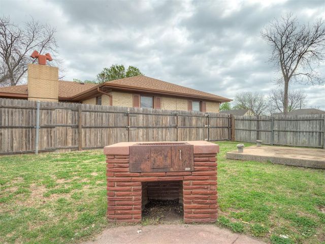 2901 NW Bell Avenue, Lawton, OK 73505