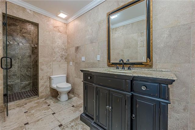 2697 S Cherokee Lane, Woodstock, GA 30188