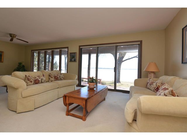 N6480 Shorewood Hills Road, Lake Mills, WI 53551