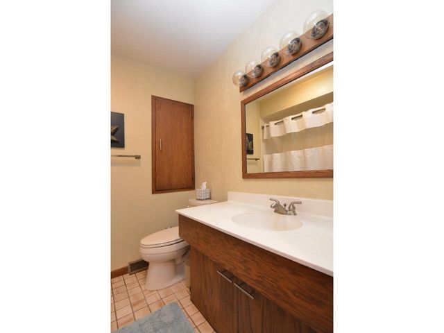 N6480 Shorewood Hills Road, Lake Mills, WI 53551