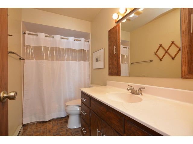 N6480 Shorewood Hills Road, Lake Mills, WI 53551