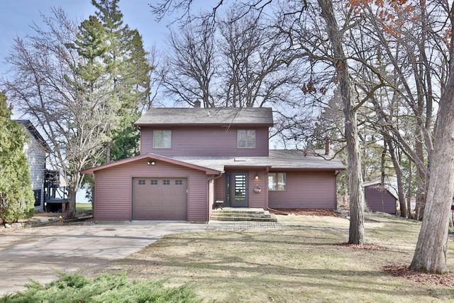 N6480 Shorewood Hills Road, Lake Mills, WI 53551