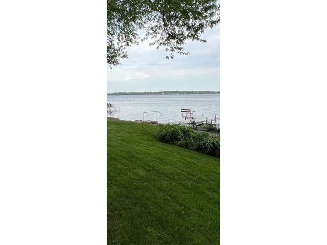 N6480 Shorewood Hills Road, Lake Mills, WI 53551