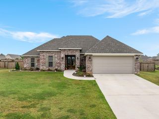 19 Steerforth Dr., Hattiesburg, MS 39402