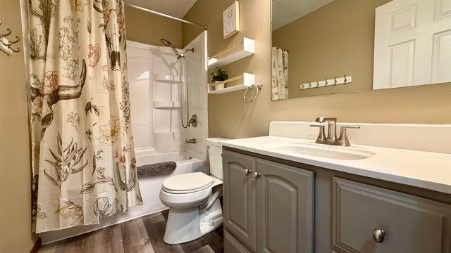 1017 Soo Street, Minot, ND 58701