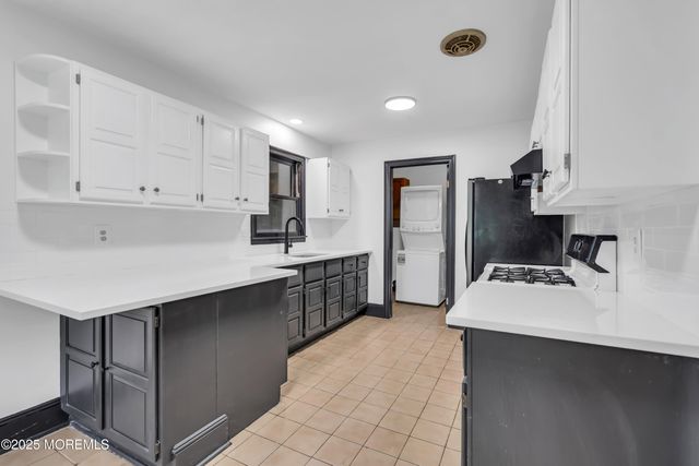 39 Bonair Drive, Brick, NJ 08724