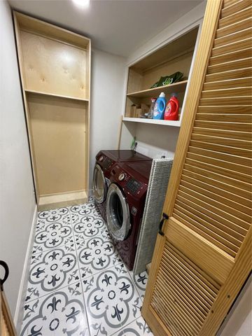 17122 Springfield Drive, Conroe, TX 77302