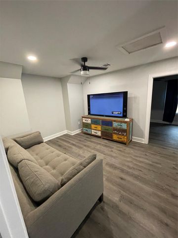 17122 Springfield Drive, Conroe, TX 77302