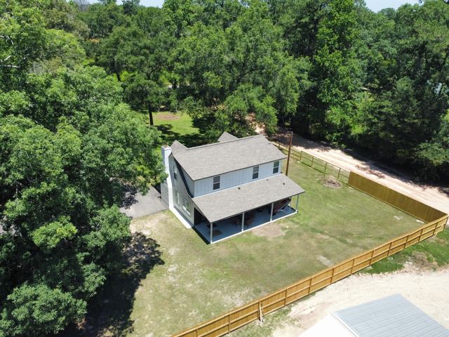 17122 Springfield Drive, Conroe, TX 77302