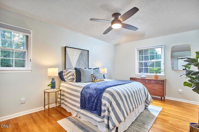 2432 Sedgefield Drive, Chapel Hill, NC 27514