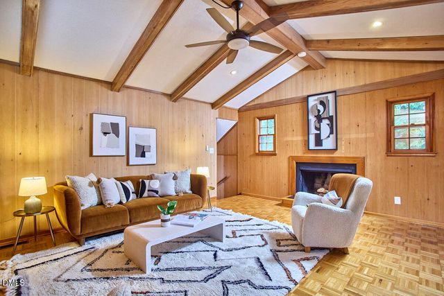 2432 Sedgefield Drive, Chapel Hill, NC 27514