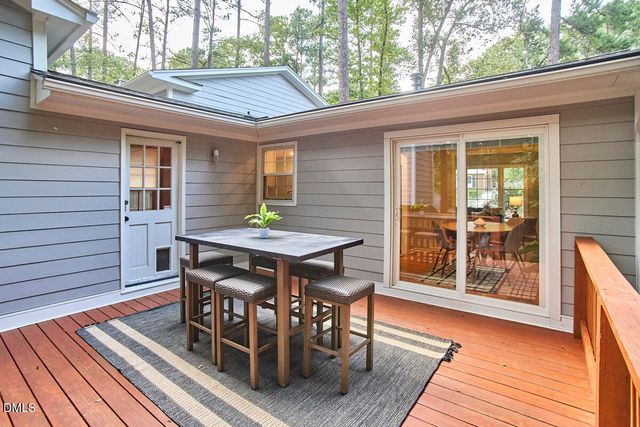 2432 Sedgefield Drive, Chapel Hill, NC 27514
