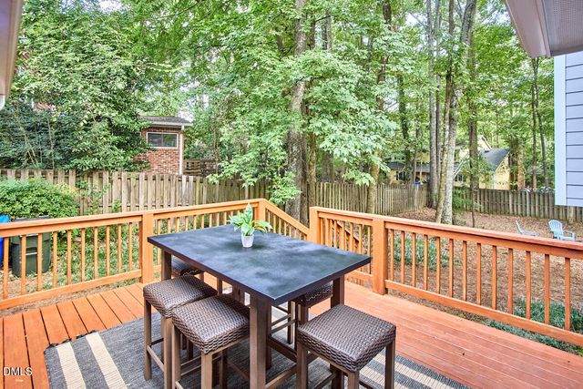 2432 Sedgefield Drive, Chapel Hill, NC 27514