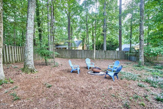2432 Sedgefield Drive, Chapel Hill, NC 27514