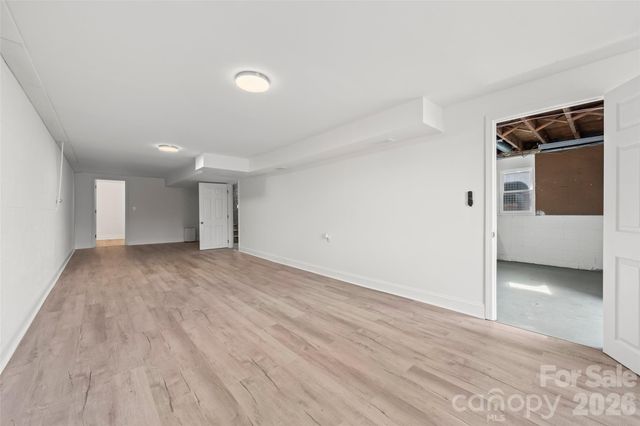 28 Pine Lane, Asheville, NC 28806