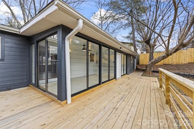 28 Pine Lane, Asheville, NC 28806