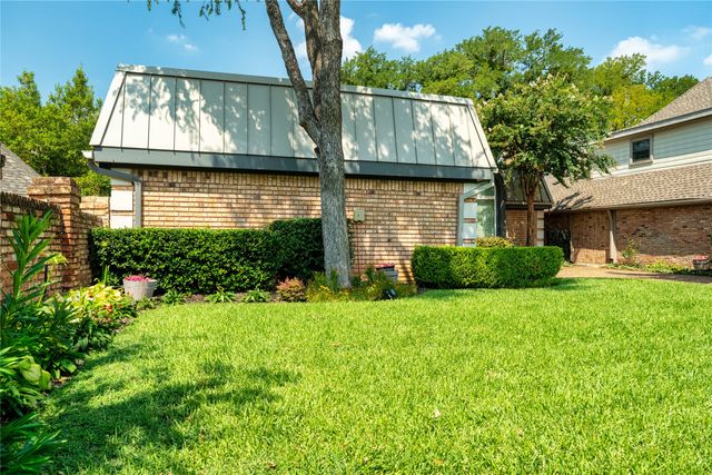 16001 Chalfont Circle, Dallas, TX 75248