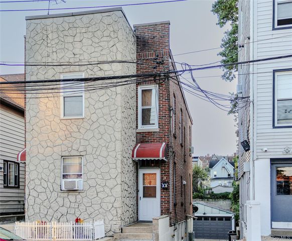 26 Villa Avenue, Yonkers, NY 10704