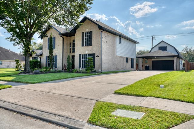 313 Torrey Court, League City, TX 77573