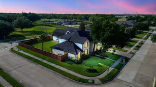 313 Torrey Court, League City, TX 77573