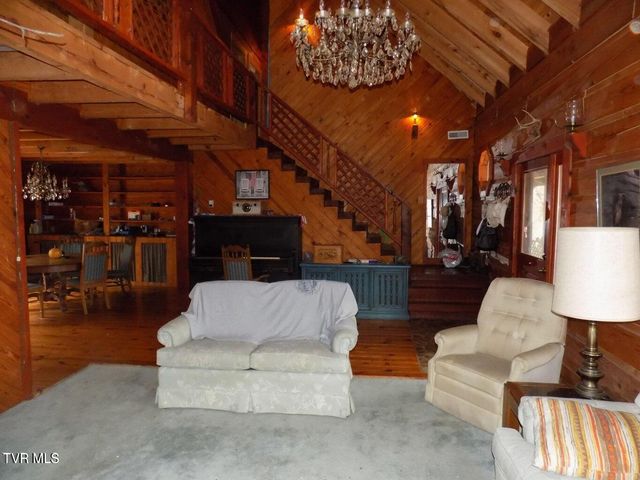 185 Lovin Road, Mooresburg, TN 37811