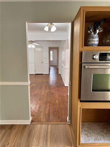 1524 Carlton Avenue, Stone Mountain, GA 30087