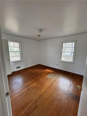 1524 Carlton Avenue, Stone Mountain, GA 30087