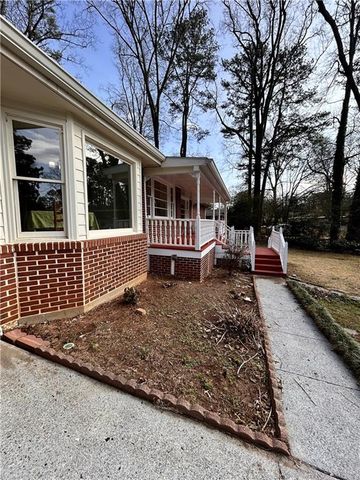 1524 Carlton Avenue, Stone Mountain, GA 30087