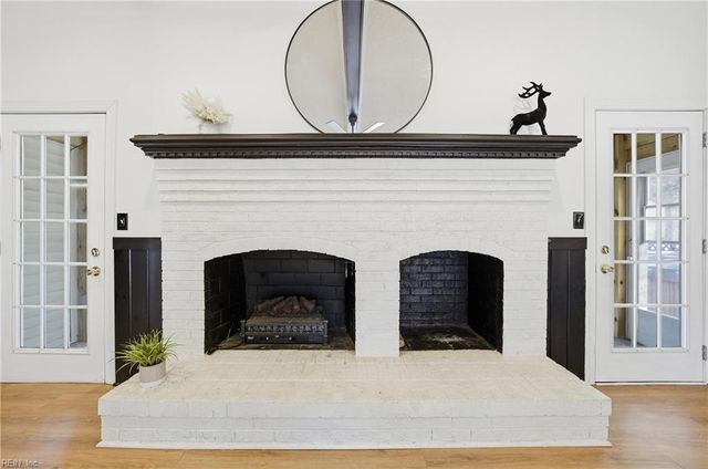 224 Saint Brides RD E, Chesapeake, VA 23322