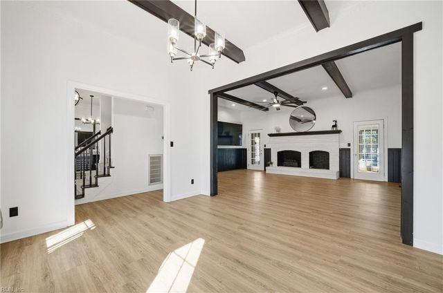 224 Saint Brides RD E, Chesapeake, VA 23322