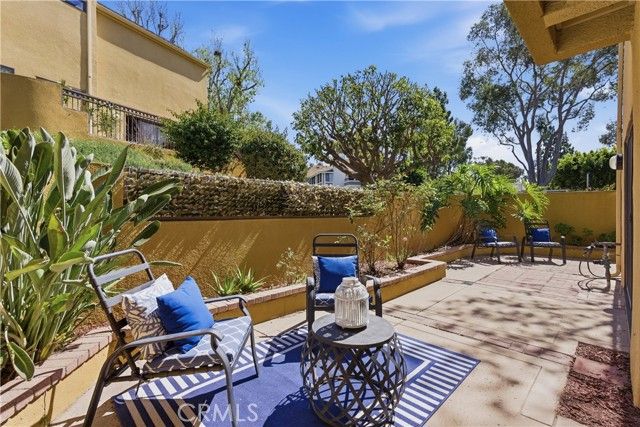 25712 Le Parc 7, Lake Forest (el Toro), CA 92630